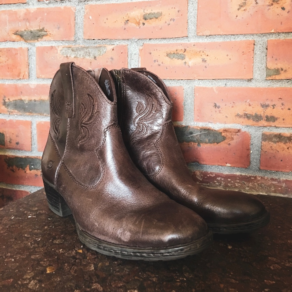 *born brand* cowgirl booties